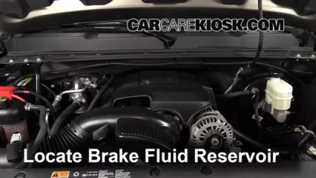 2013 Chevrolet Silverado 1500 LT 5.3L V8 FlexFuel Crew Cab Pickup Liquide de frein Ajouter du liquide